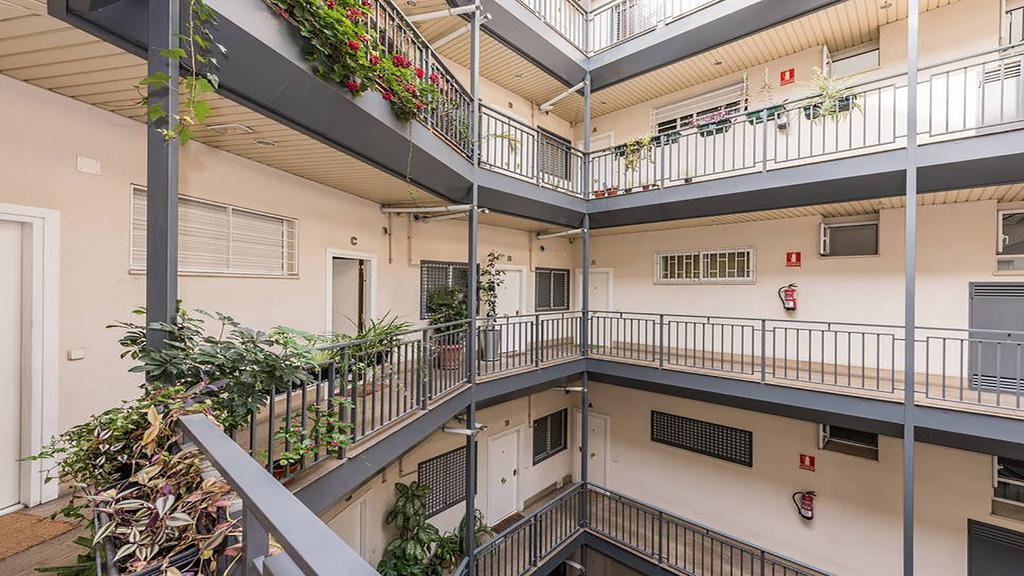 Concepcion Jeronima Apartment Madrid Exterior foto