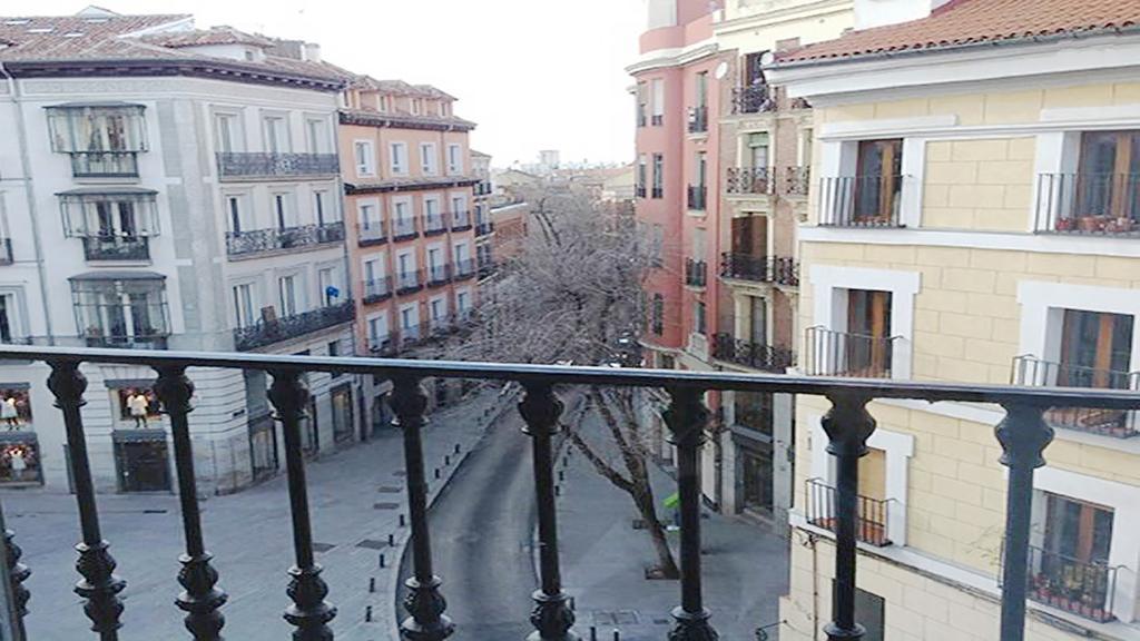 Concepcion Jeronima Apartment Madrid Exterior foto